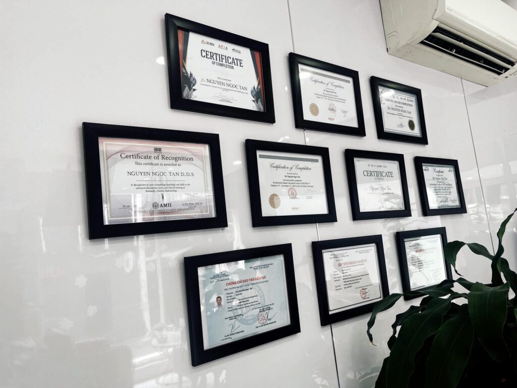 co so vat chat saigon center dental clinic 1 new